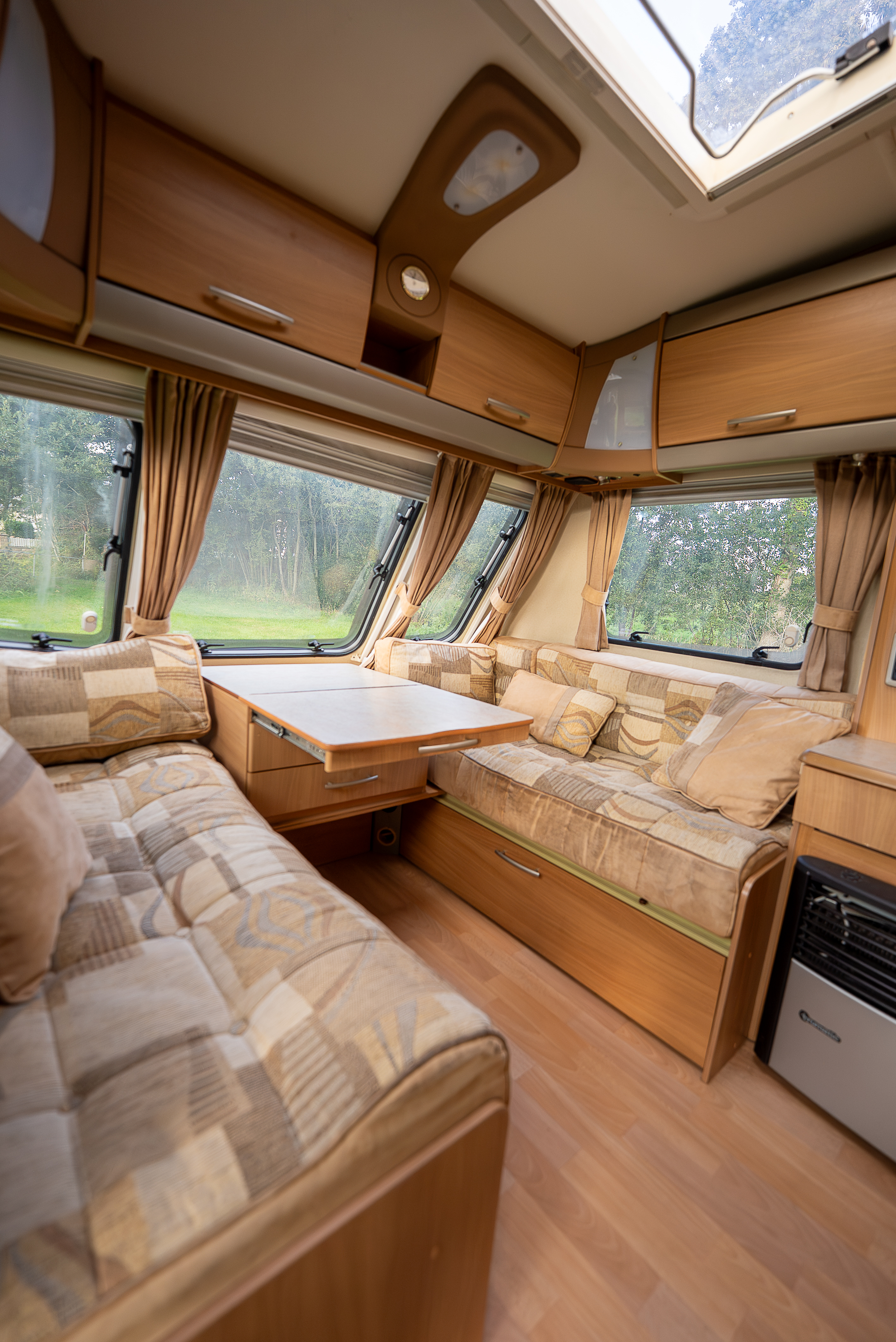 SWIFT CHALLENGER 560 (11)