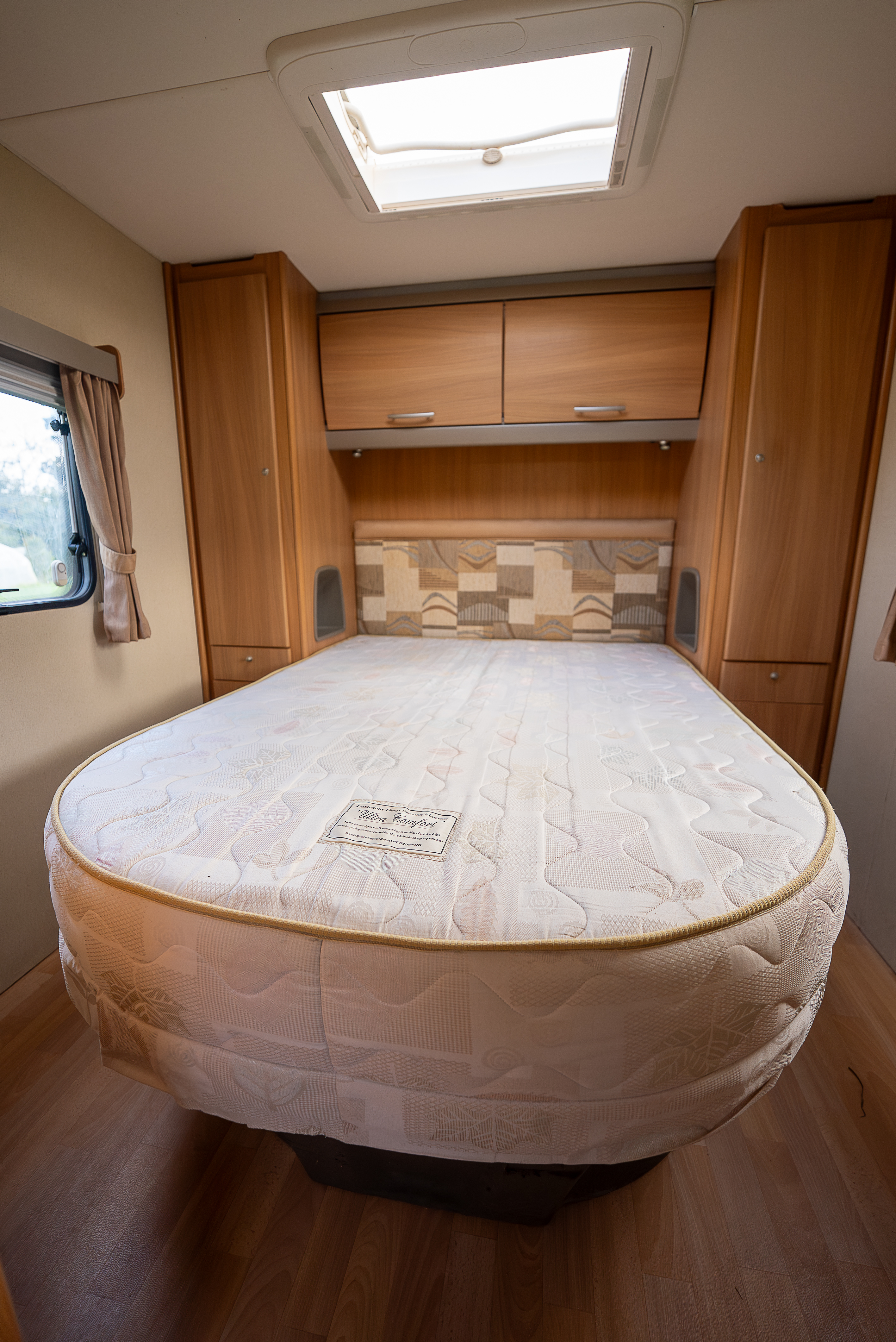 SWIFT CHALLENGER 560 (13)