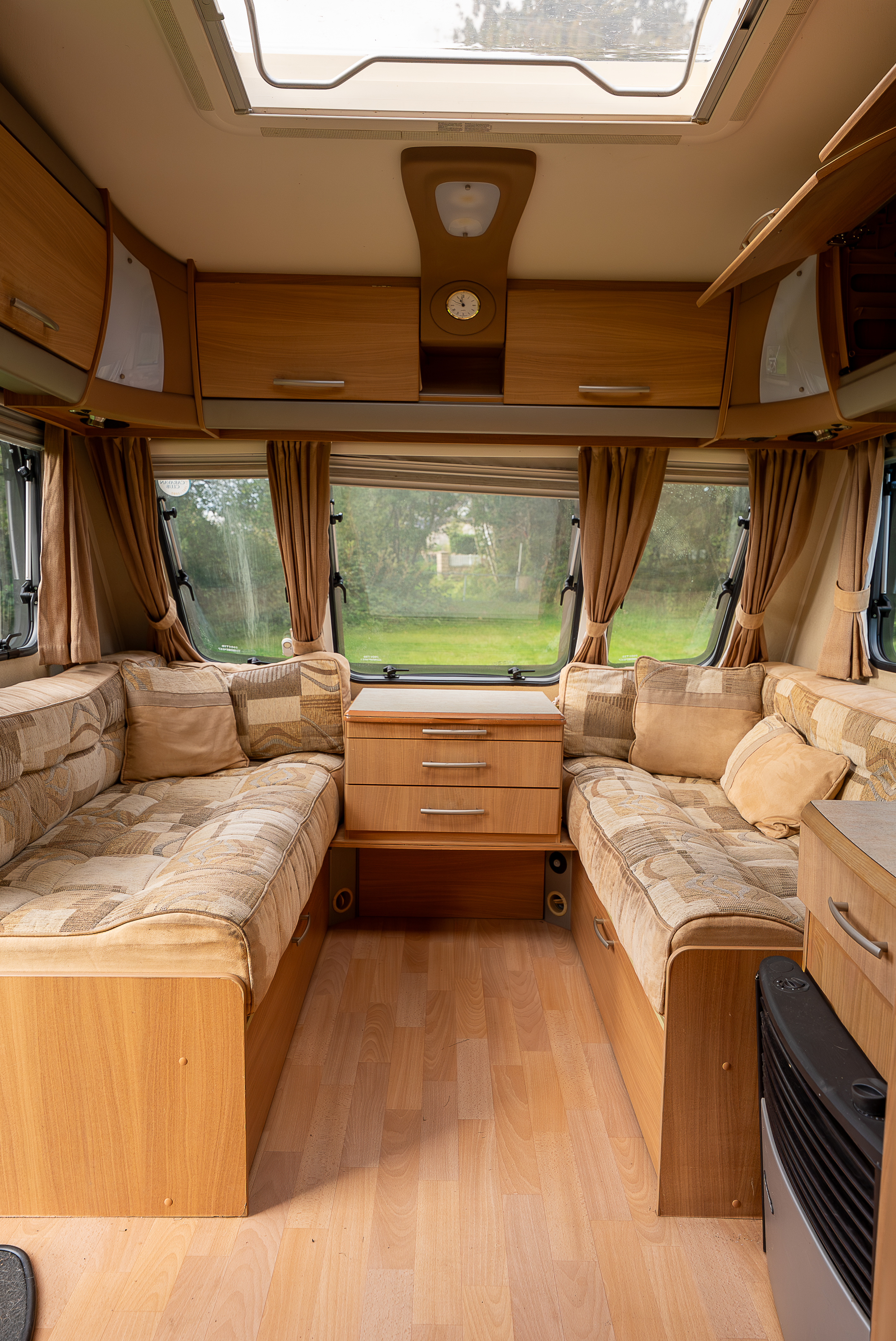 SWIFT CHALLENGER 560 (16)