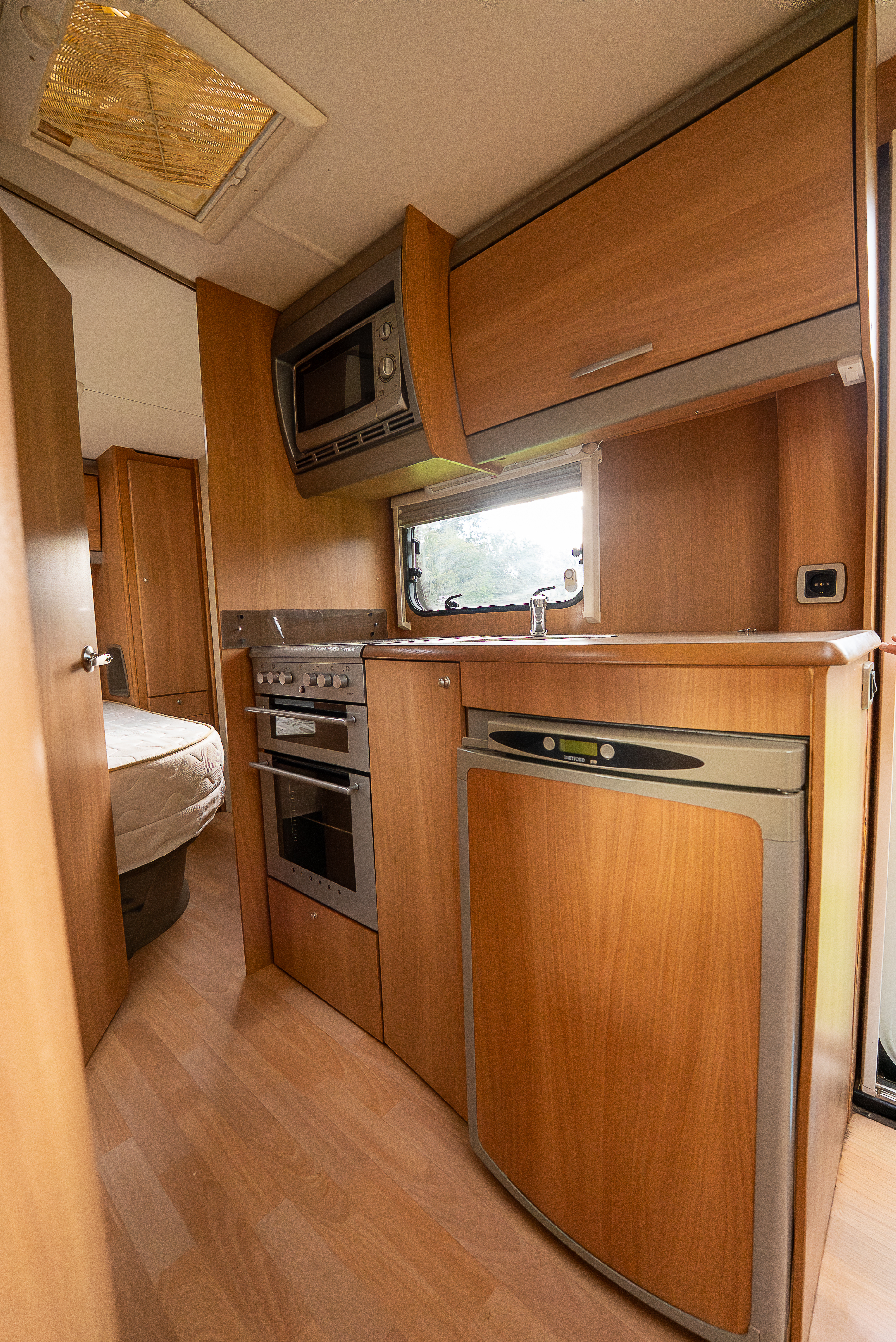 SWIFT CHALLENGER 560 (3)