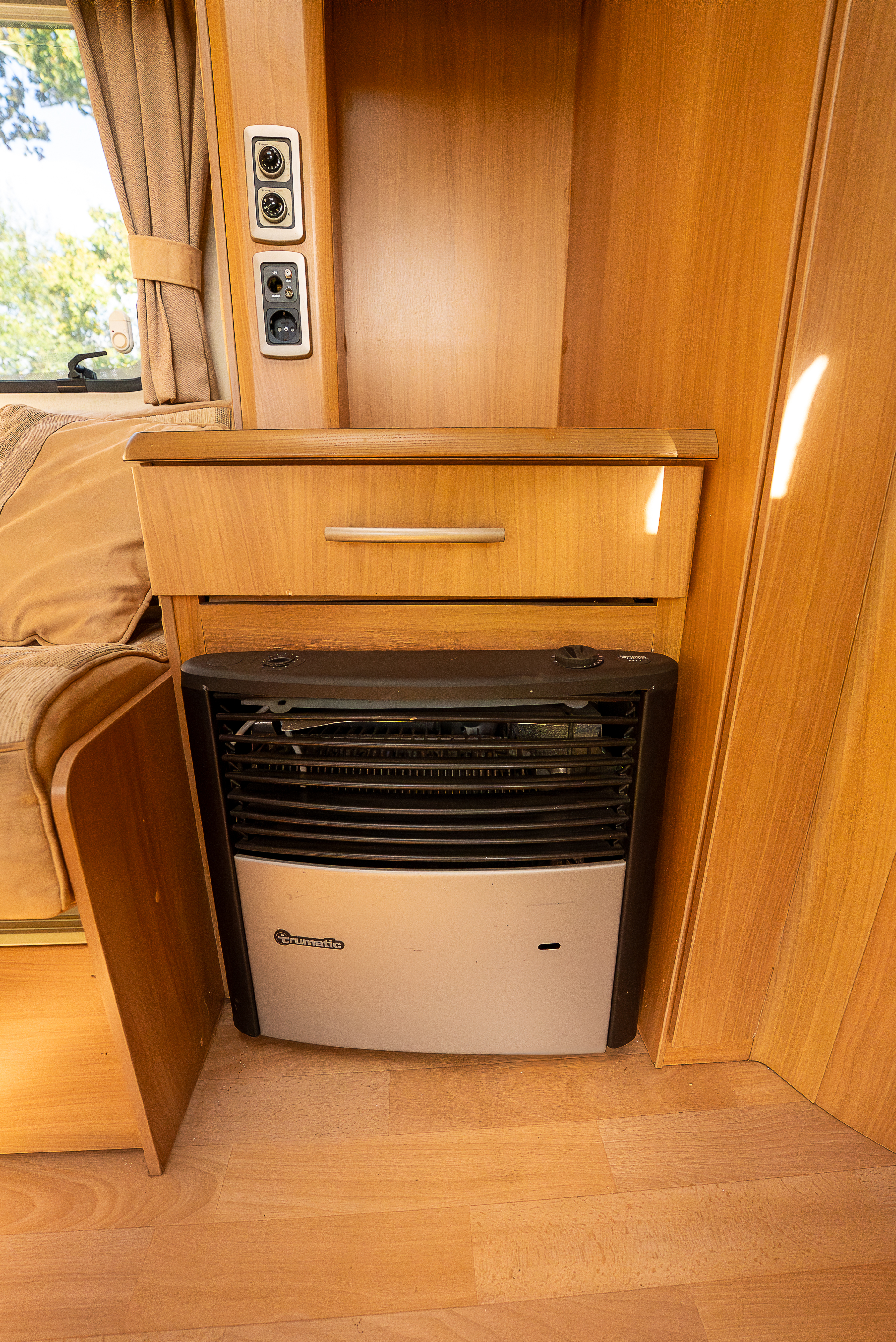 SWIFT CHALLENGER 560 (5)